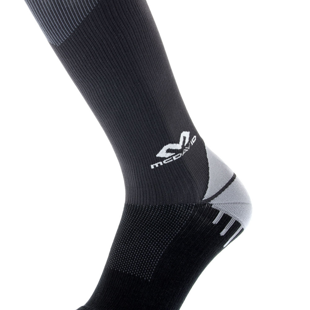 ACTIVE ELITE Compression Socks / Pair [8842] – McDavid Socks | McDavid Hrvatska