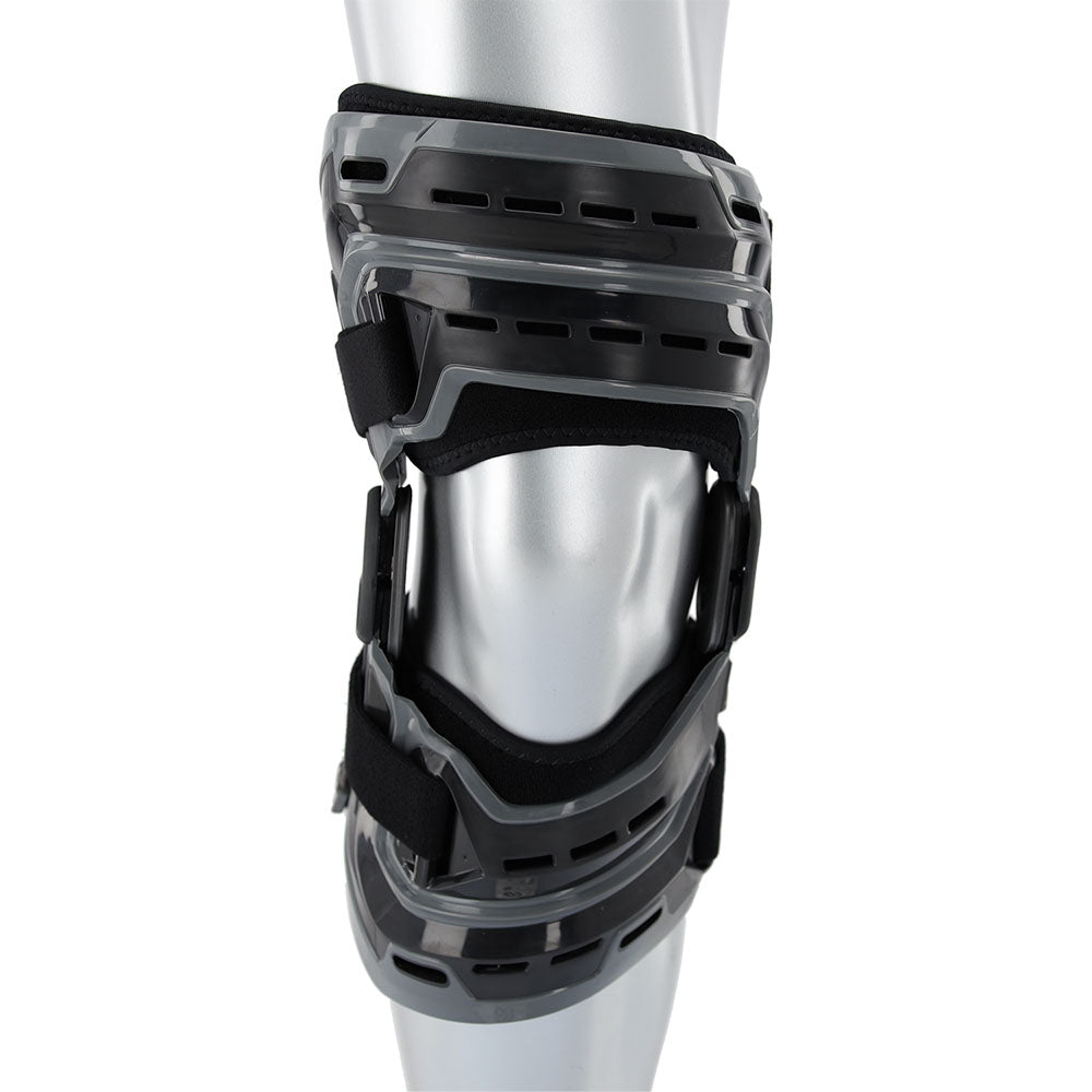 McDavid ELITE Bio - Logix™ steznik za koljeno [4200] – McDavid Knee brace | McDavid Hrvatska