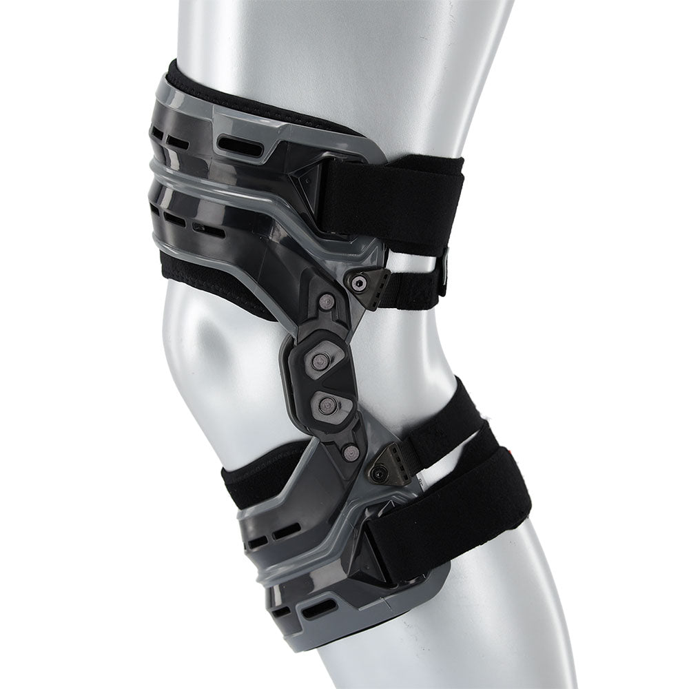 McDavid ELITE Bio - Logix™ steznik za koljeno [4200] – McDavid Knee brace | McDavid Hrvatska